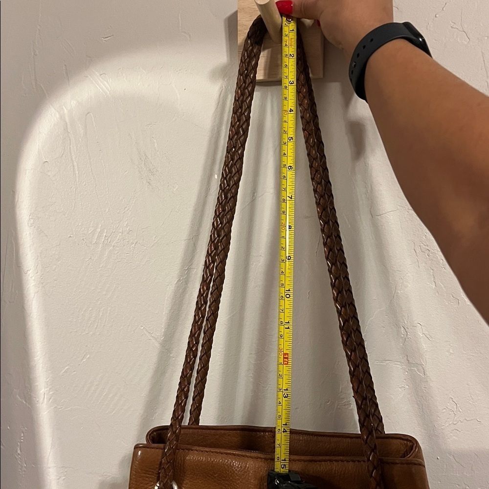 Elegant Genuine Leather Fossil Shoulder Bag - Picture 2 of 10